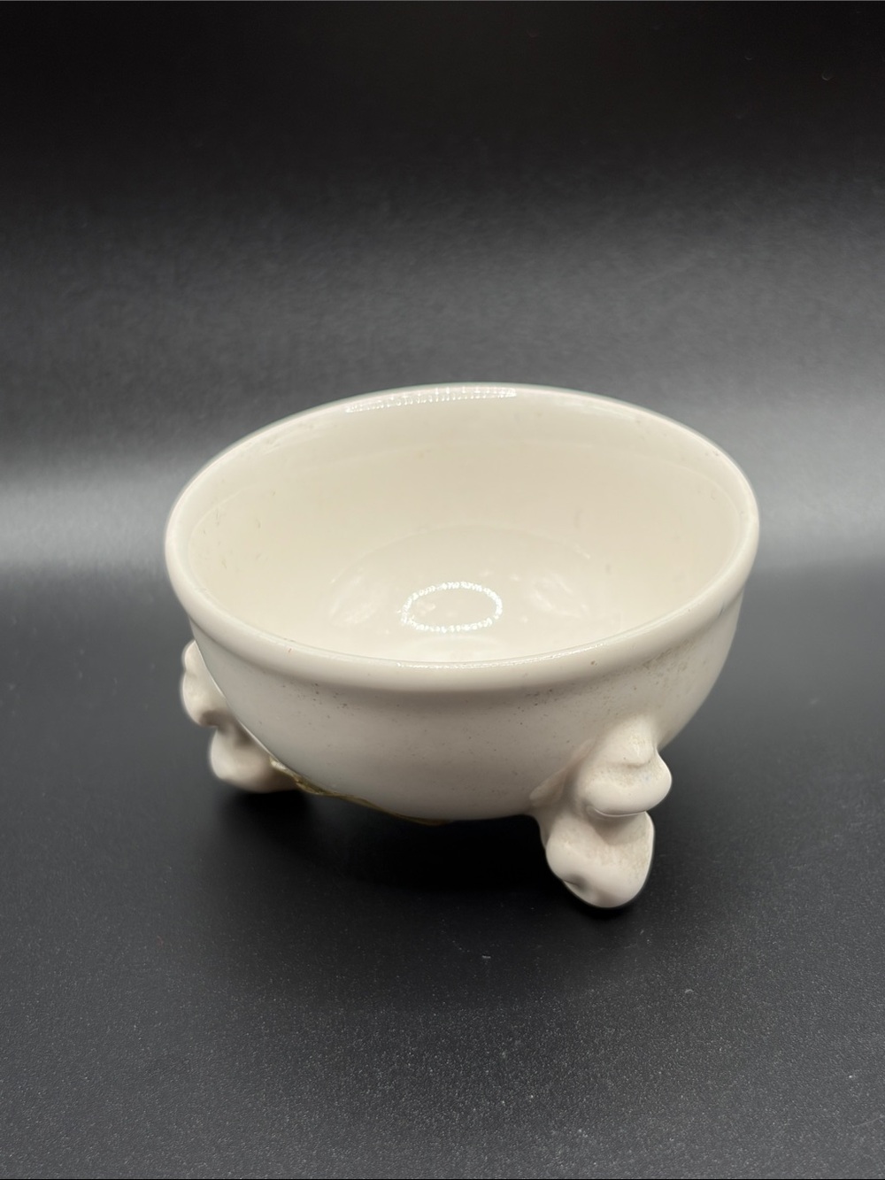 Zenith Vintage White Ceramic Tripod Leg Round Salt Cellar Kitchenware Home Decor
